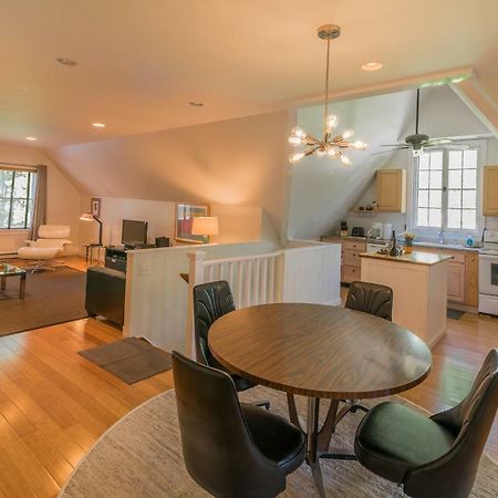 Apartamento The Carriage House Loft Kingston Exterior foto