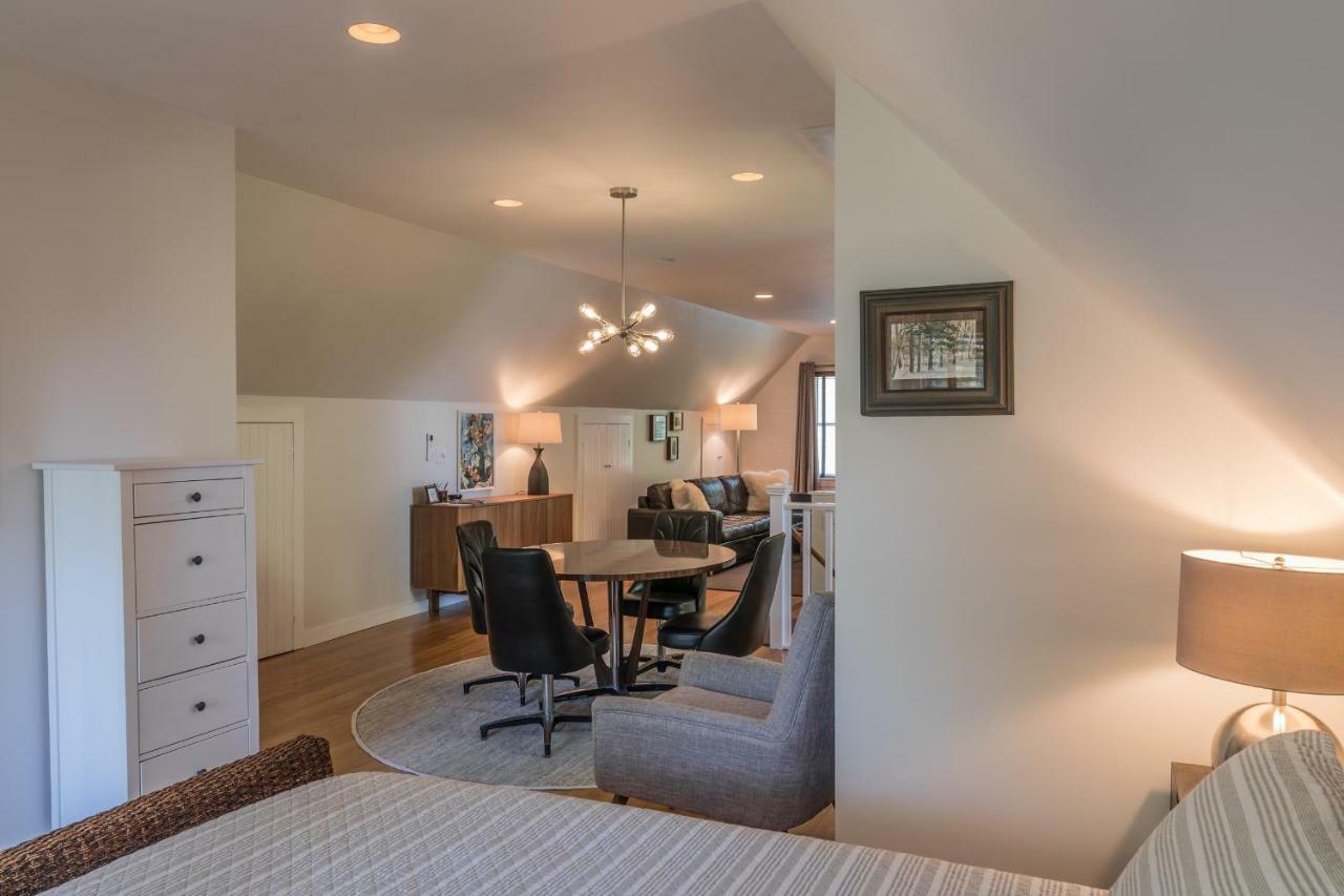 Apartamento The Carriage House Loft Kingston Exterior foto